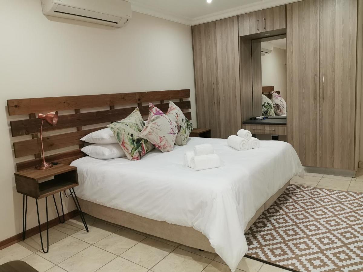 Guest Suites On Connor ブルームフォンテーン エクステリア 写真